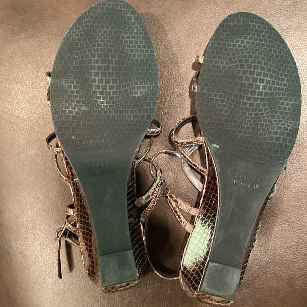 Stuart Weitzman copper/bronze size 10 shoes - Picture 4 of 4